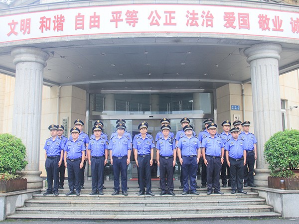 观沙岭街道队员执勤风采