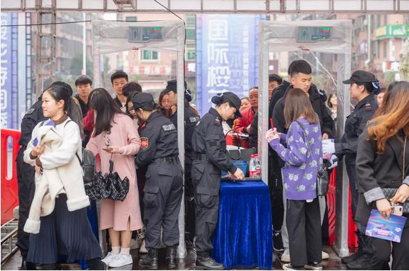 长沙红光保安服务有限公司,长沙安保服务,长沙安全服务,长沙非武装押运,劳务派遣服务 长沙红光保安服务有限公司,长沙安保服务,长沙安全服务,长沙非武装押运,劳务派遣服务