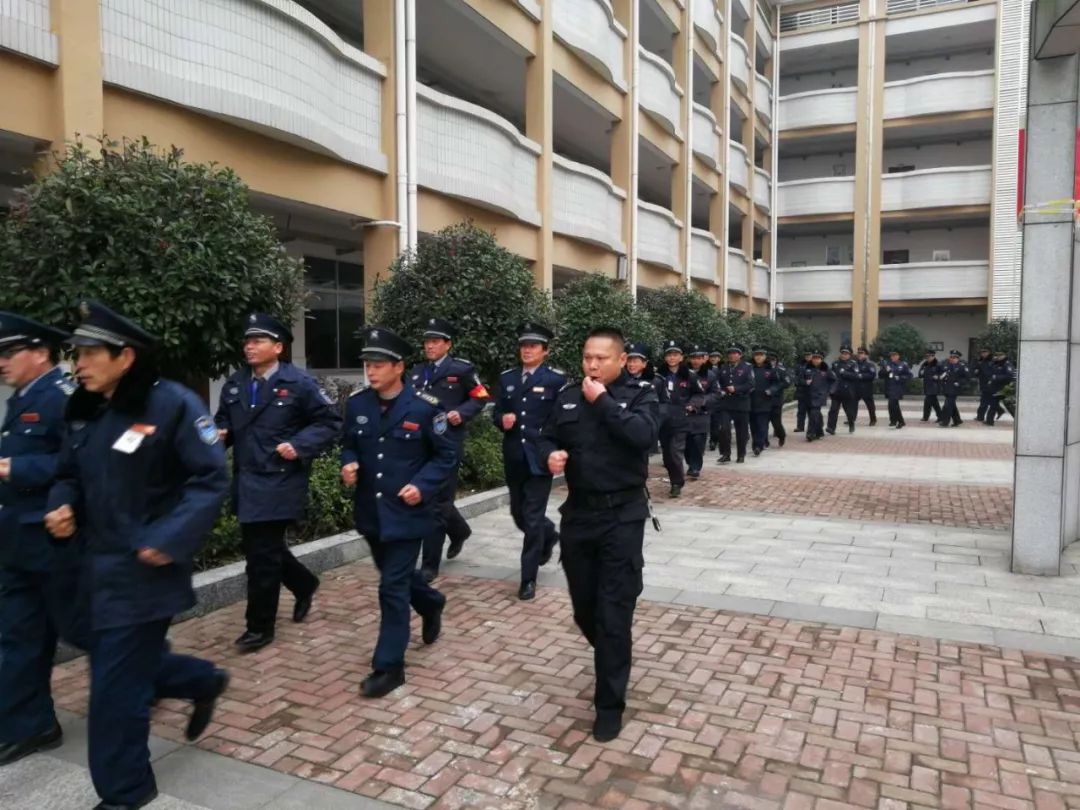长沙红光保安服务有限公司,长沙安保服务,长沙安全服务,长沙非武装押运,劳务派遣服务