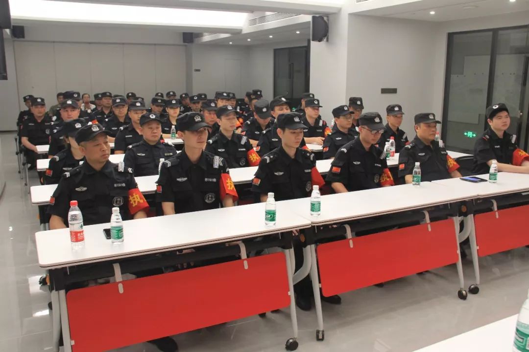 长沙红光保安服务有限公司,长沙安保服务,长沙安全服务,长沙非武装押运,劳务派遣服务
