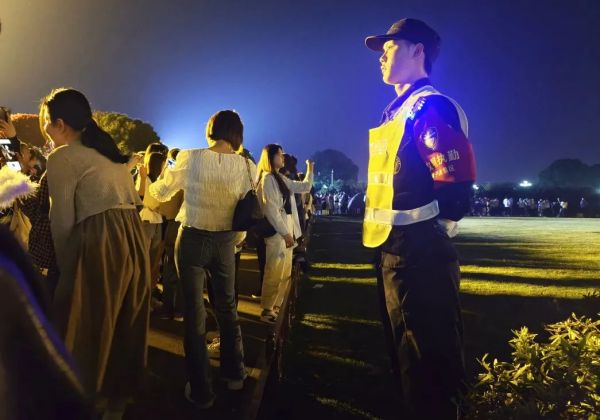 长沙红光保安服务有限公司,长沙安保服务,长沙安全服务,长沙非武装押运,劳务派遣服务 长沙红光保安服务有限公司,长沙安保服务,长沙安全服务,长沙非武装押运,劳务派遣服务