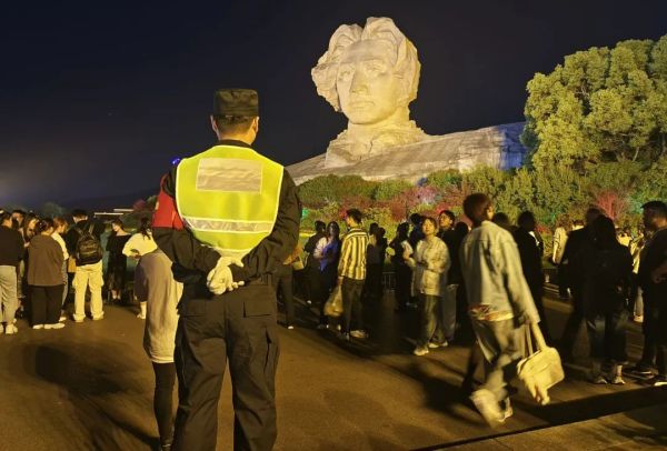 长沙红光保安服务有限公司,长沙安保服务,长沙安全服务,长沙非武装押运,劳务派遣服务 长沙红光保安服务有限公司,长沙安保服务,长沙安全服务,长沙非武装押运,劳务派遣服务