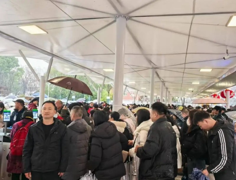 长沙红光保安服务有限公司,长沙安保服务,长沙安全服务,长沙非武装押运,劳务派遣服务