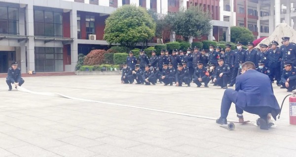 长沙红光保安服务有限公司,长沙安保服务,长沙安全服务,长沙非武装押运,劳务派遣服务