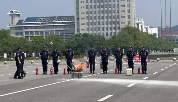 长沙红光保安服务有限公司,长沙安保服务,长沙安全服务,长沙非武装押运,劳务派遣服务