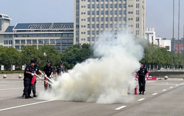 长沙红光保安服务有限公司,长沙安保服务,长沙安全服务,长沙非武装押运,劳务派遣服务