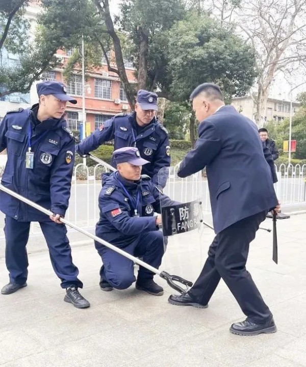 长沙红光保安服务有限公司,长沙安保服务,长沙安全服务,长沙非武装押运,劳务派遣服务